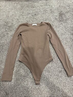 Aritzia Long-Sleeve Stretch Bodysuit — Taupe Brown